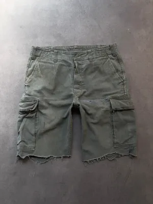 Minimal Stretch 1990s Army shorts (M)