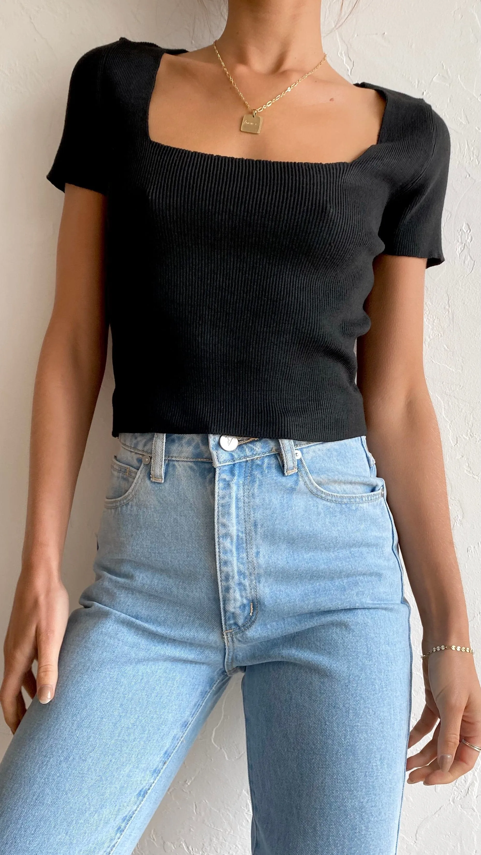 Abigail Top - Black Party Ready MinimalistDesign