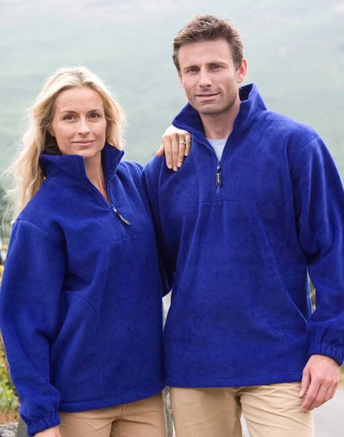 Performance Fit Sporty Outfit Active Fleece Top | BLACK