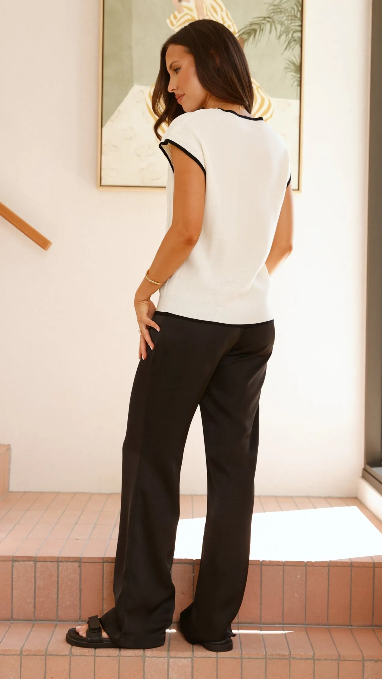 Adana Contrast Top - White / Black Nordic Light