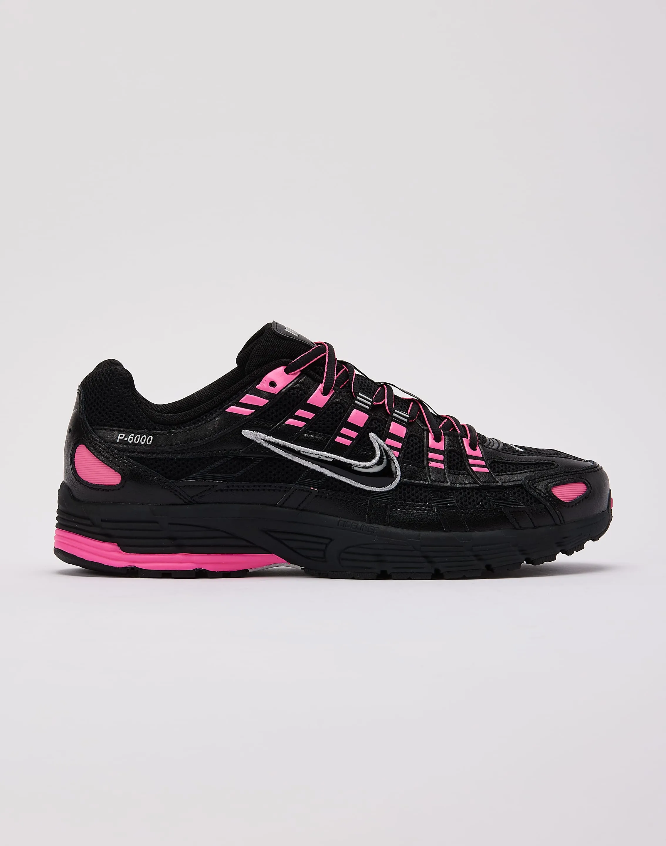 Nike P-6000 tapered - toe shoes Multi Directional Flex Zones