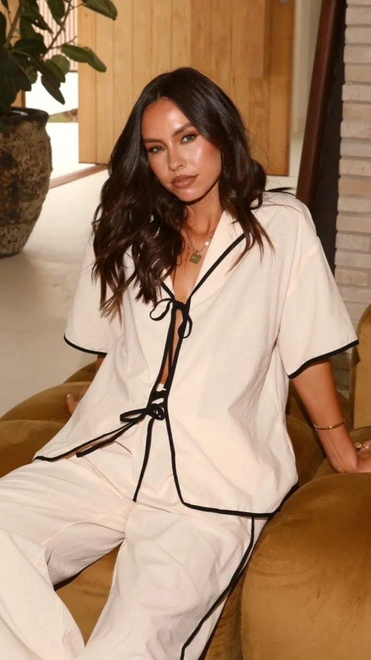 CompactKnit Basima Tie Shirt - Beige / Black