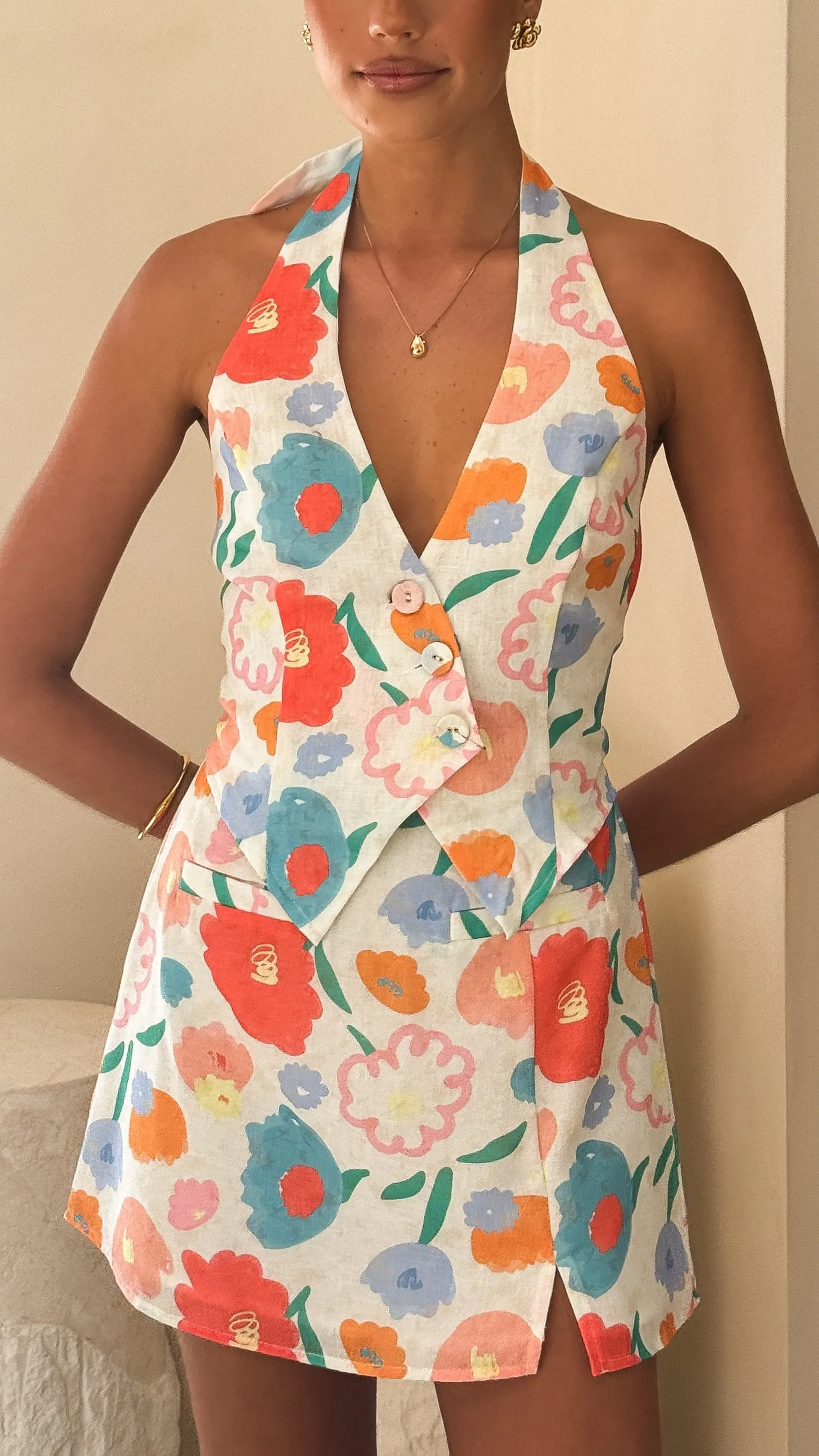 Light Layer Sylvie Vest - Floral Dream