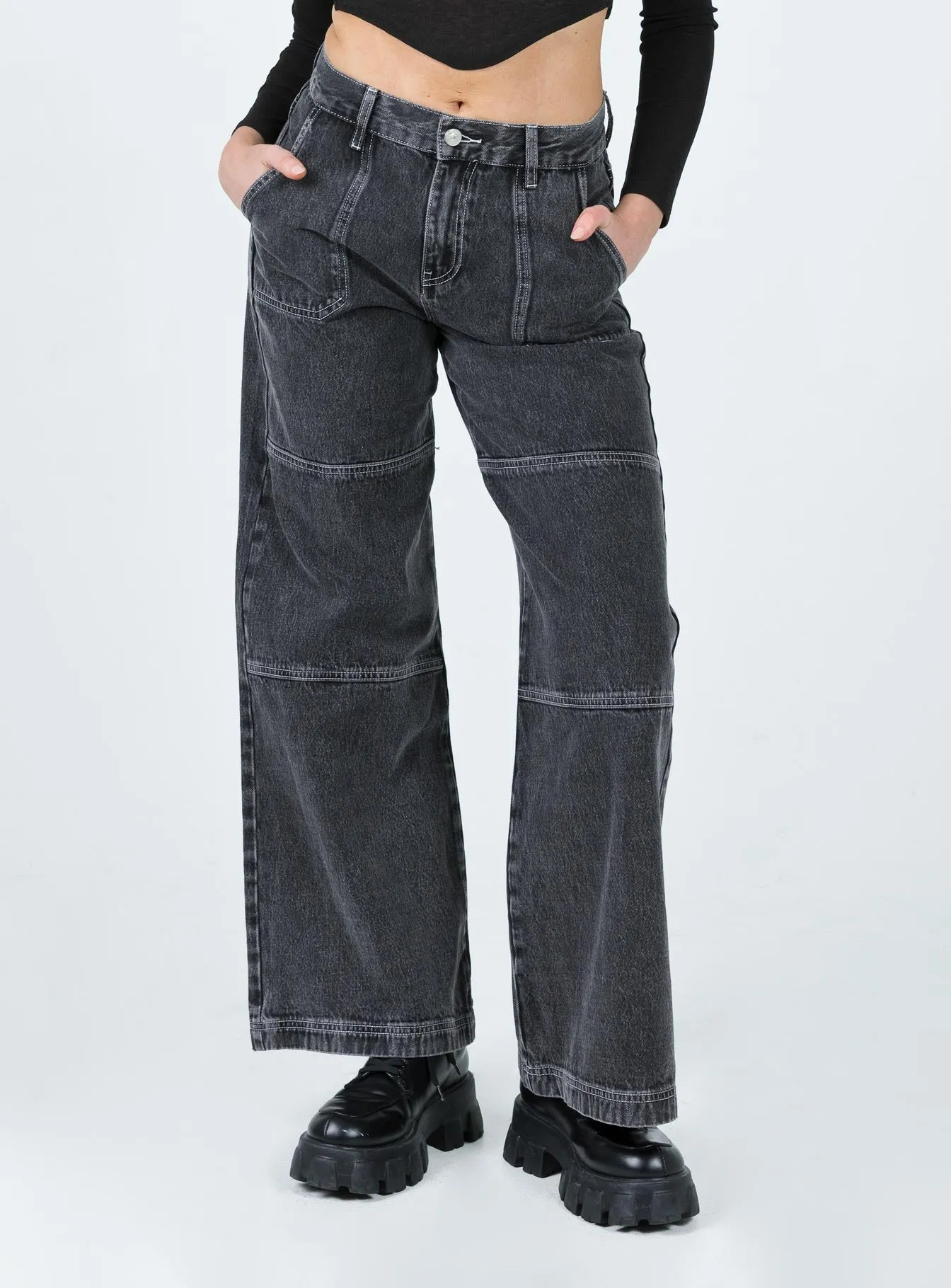 Basic Style Home Comfort Weekend Warrior Carlia Mid Rise Jeans Grey