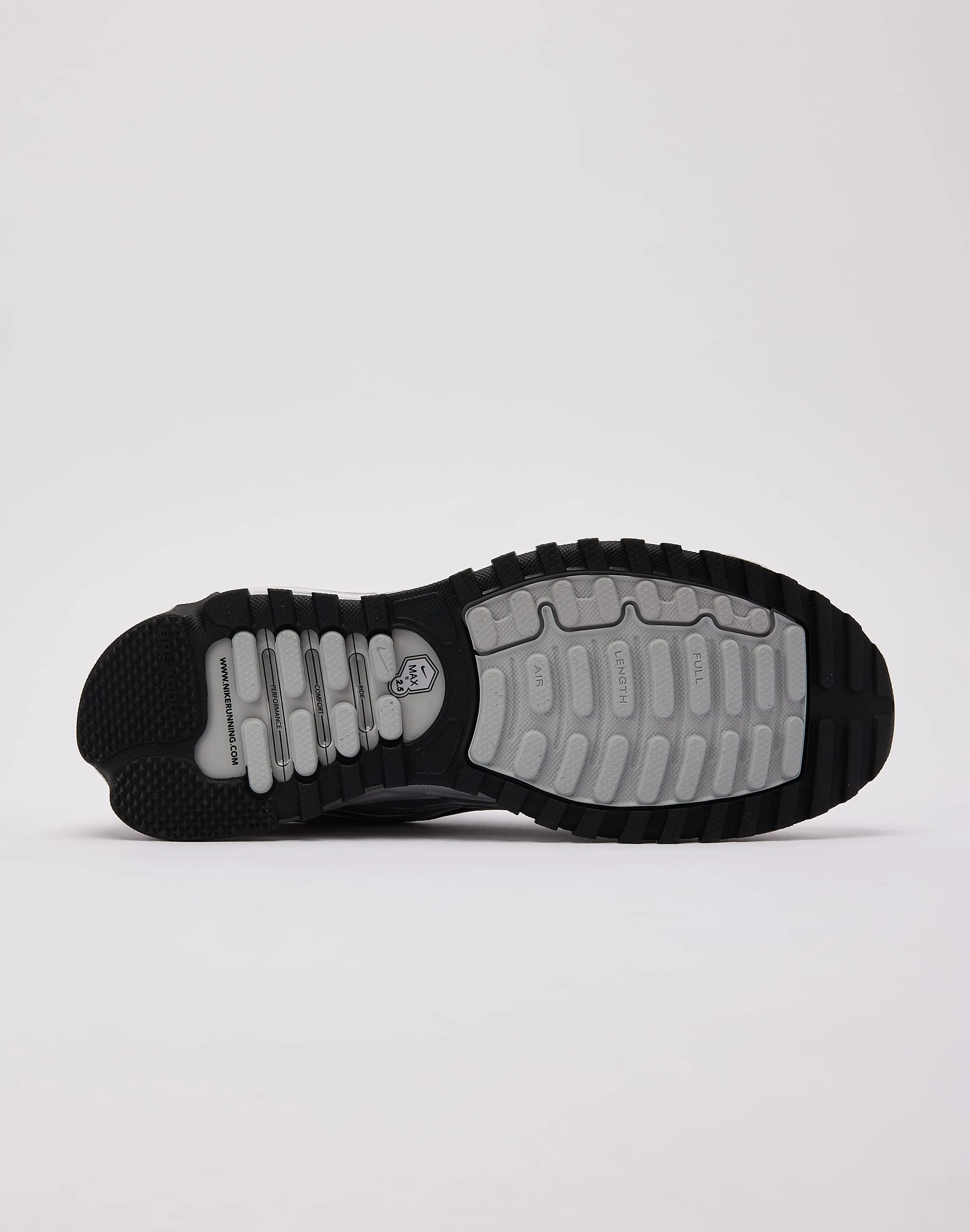 performance - enhancing gym running shoes Nike Air Max TL 2.5