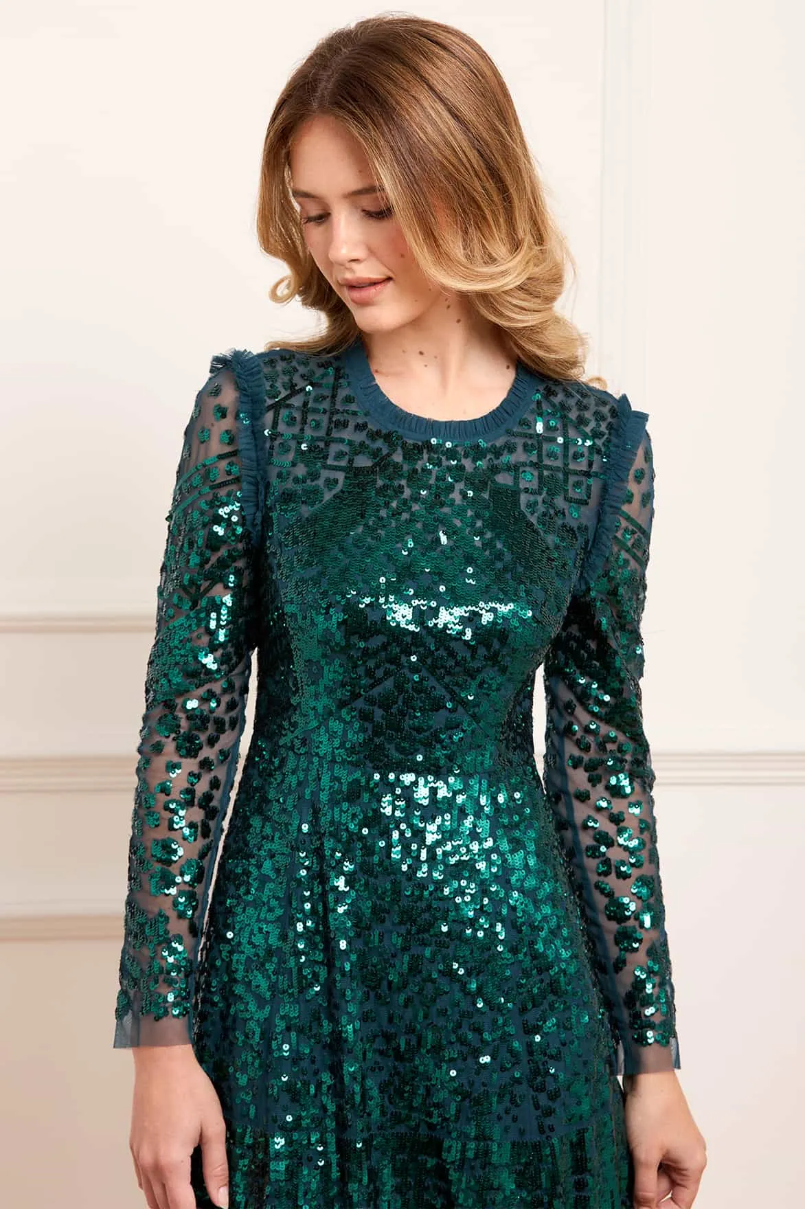 Lightweight Fit Aurora Gown