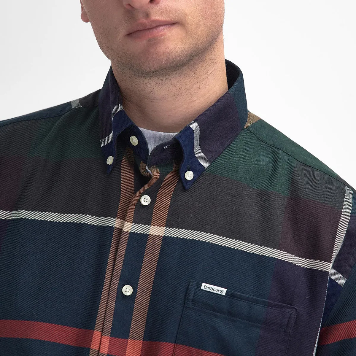 Chic Casual Wear Barbour - Bearpark Reg Fit Shirt in Classic Tartan
