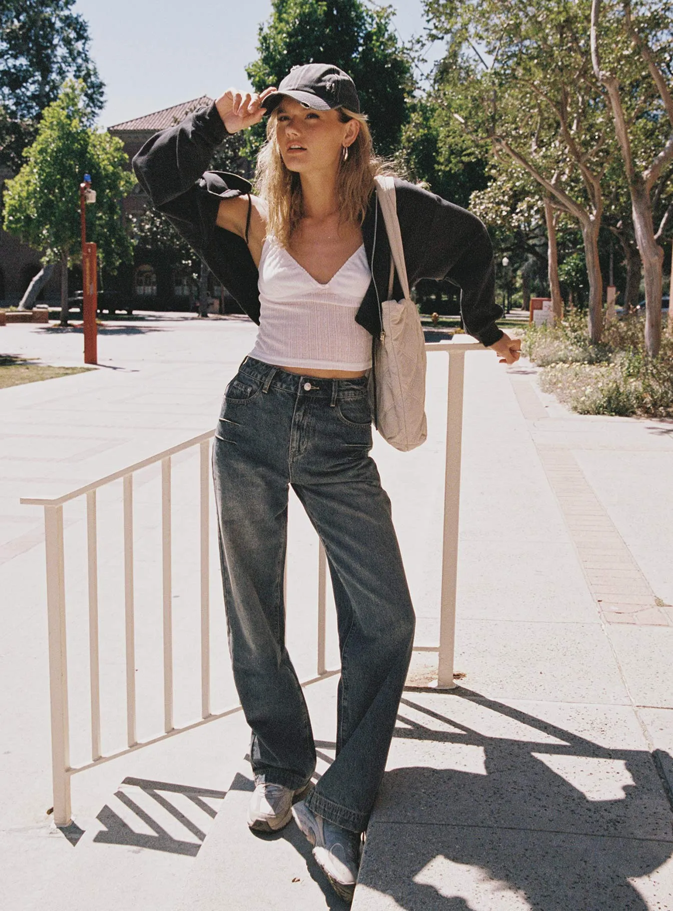 Betley High Rise Wide Leg Jeans Vintage Wash Denim Quick Match clean design