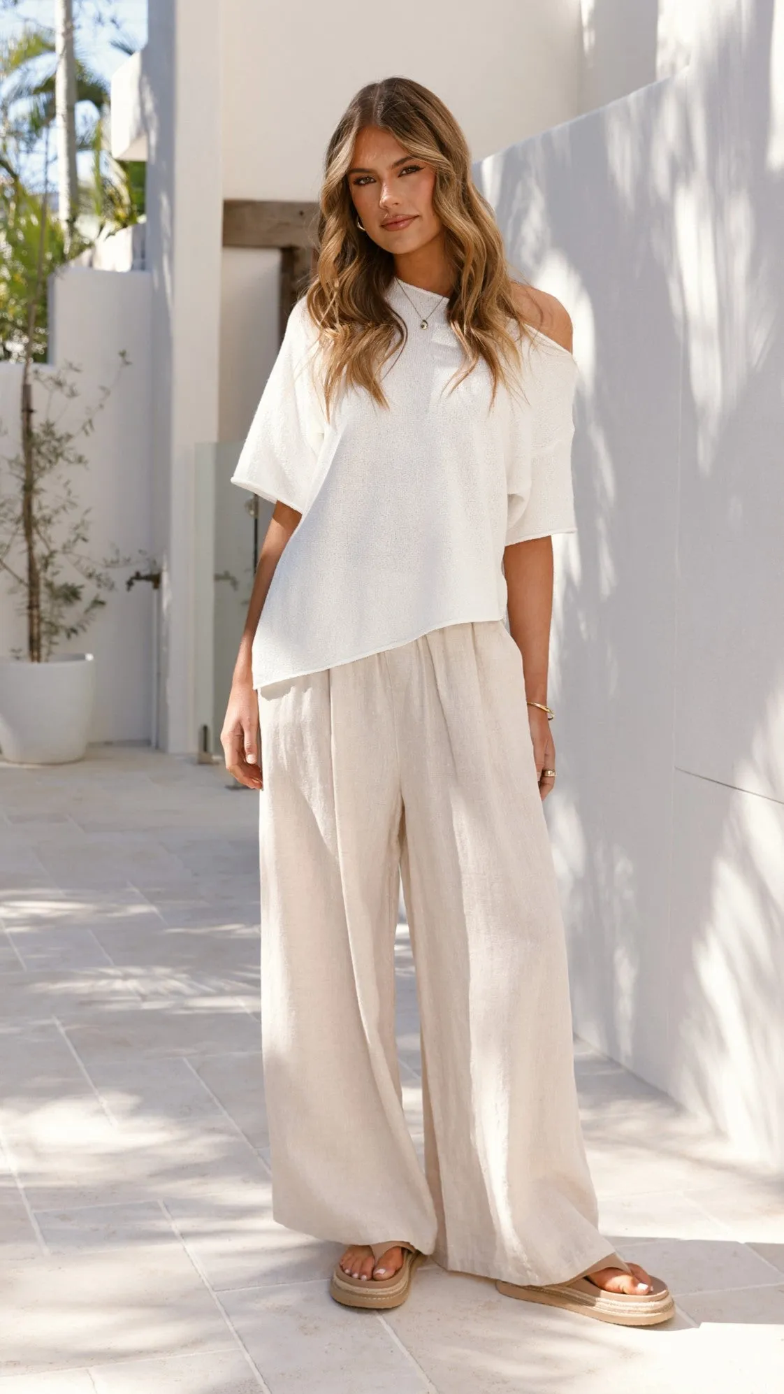 AntiPilling Surface Blair Off Shoulder Tee - White