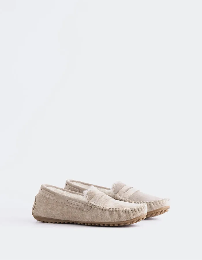 Tidy Finish Family Hike Bobble Taupe Suede