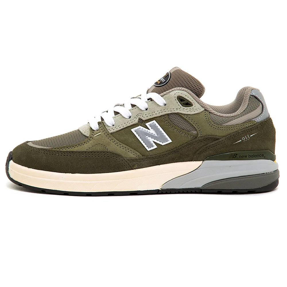 NM933 Andrew Reynolds (Dk. Olive / Lt. Olive) Tech Glow Proprietary Cushion System