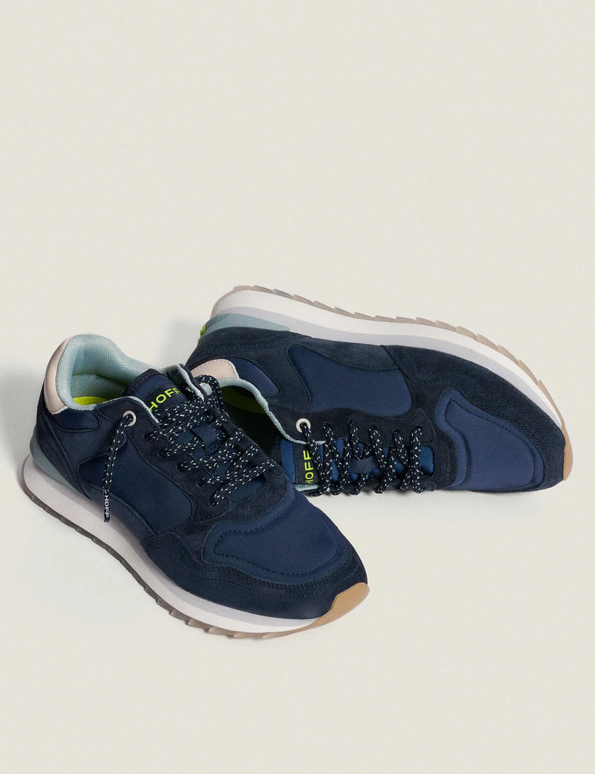 City - Milano Wear   Resistant Active Days