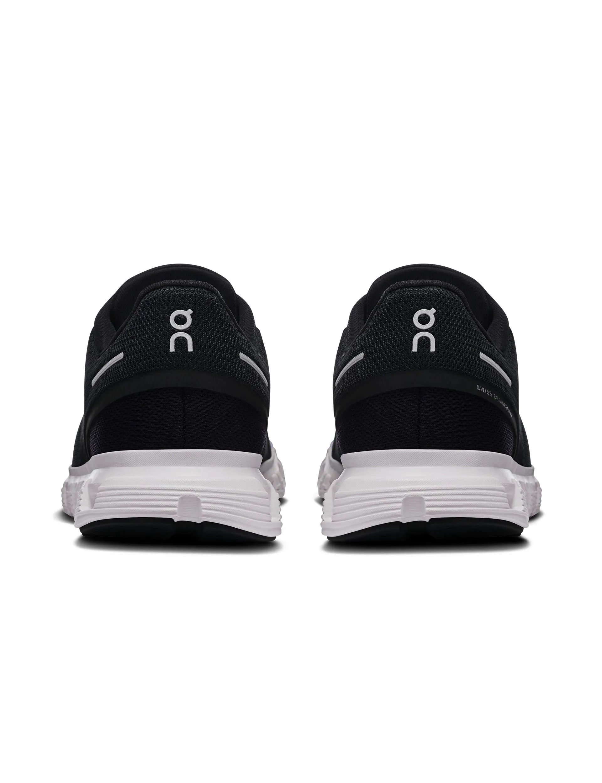 Cloud 6 - Black/White Stay Active