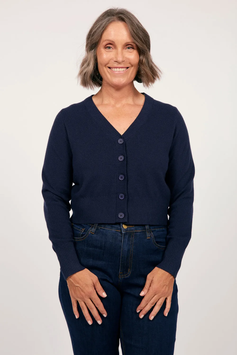 Reused Cloth Knitted Cropped Cardigan in Navy