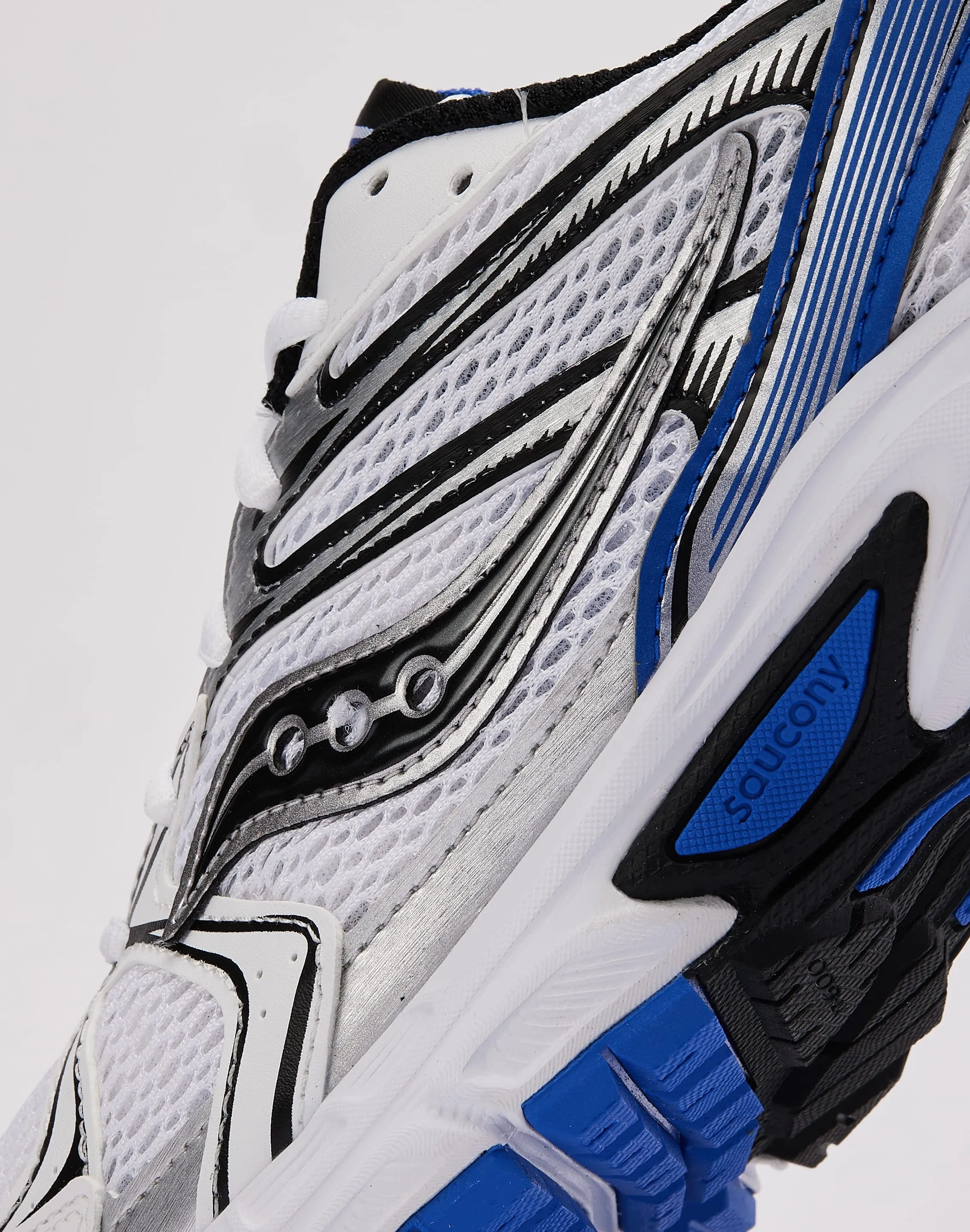 ultra - marathon shoes Saucony Ride Millennium