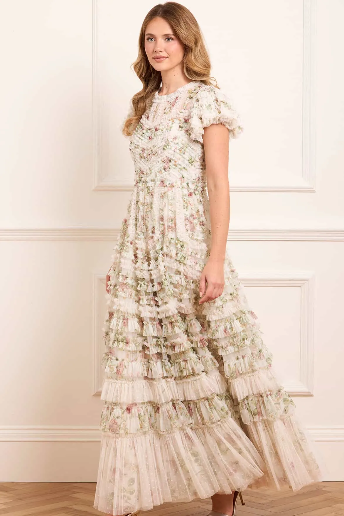 Colette's La Vie En Rose Round Neck Short Sleeve Gown Soft Feel Light Outfit