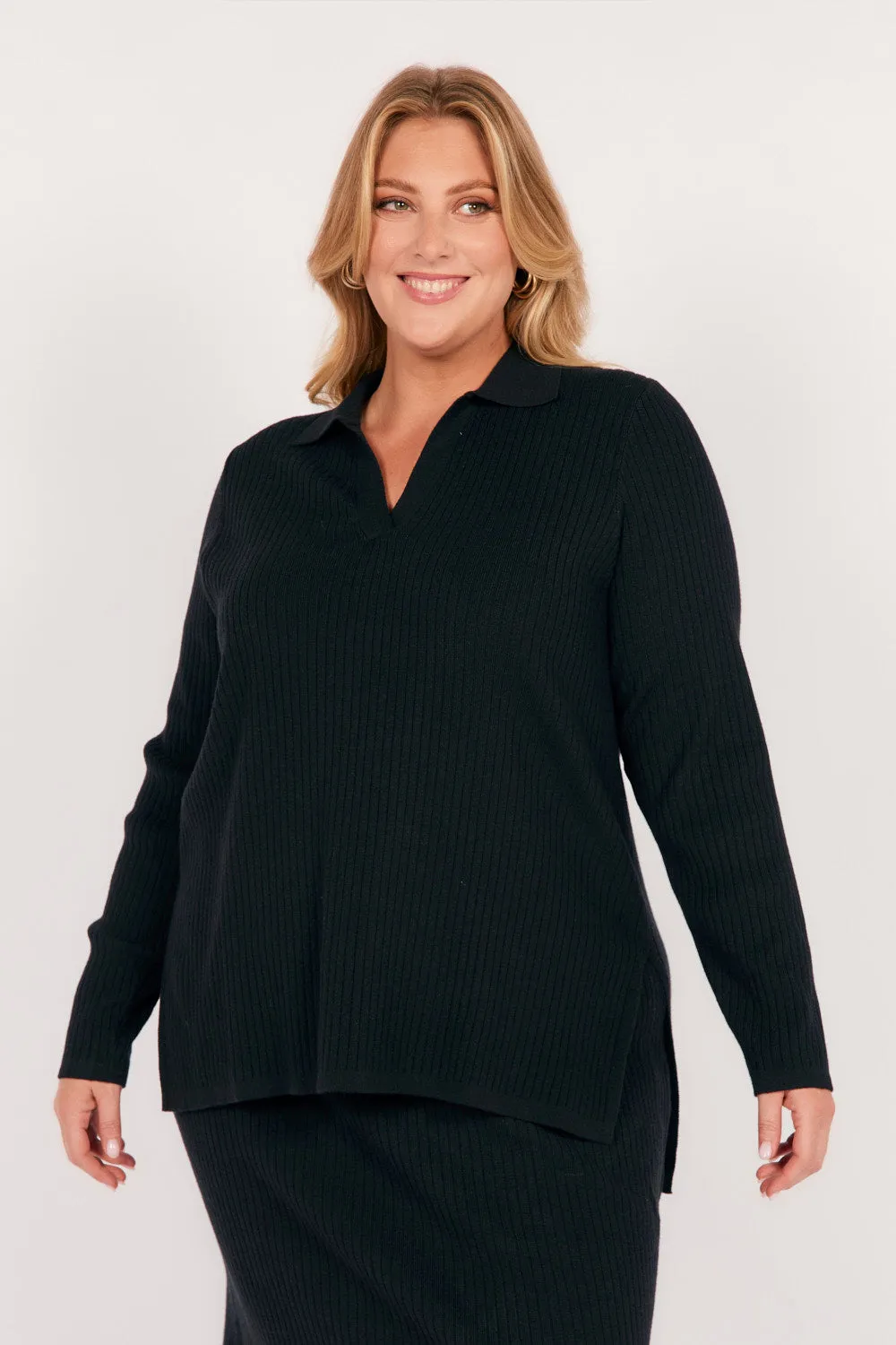 Collared Knitted Top in Black WrinkleFreeFinish