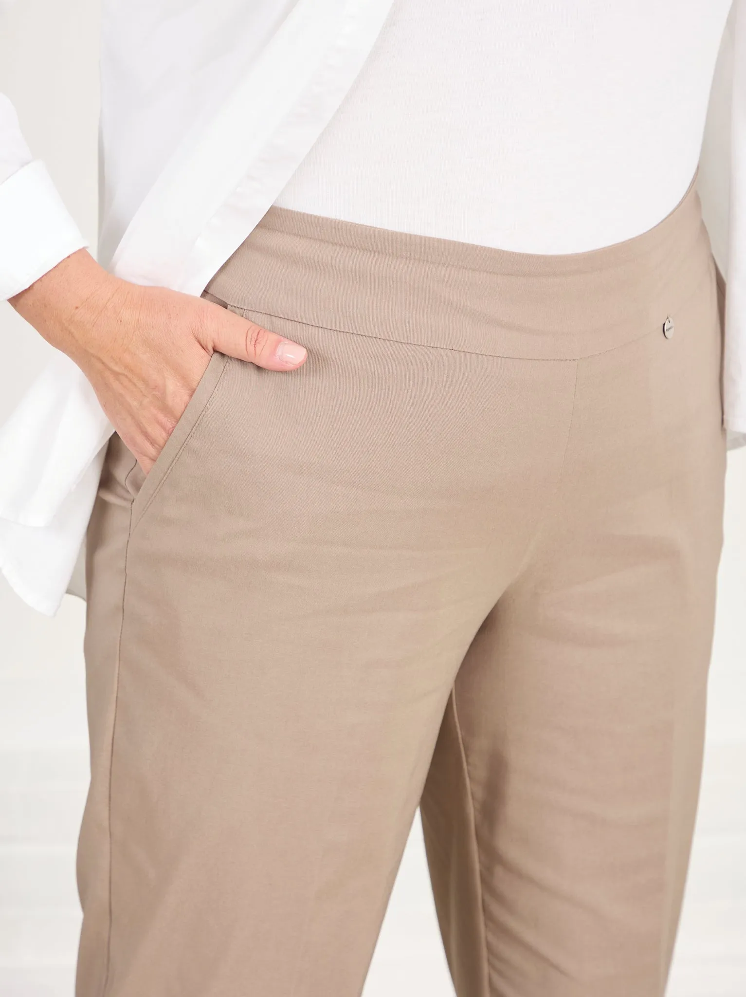 Easy Stretch Flattering Comfort Wear Diana by ROBELL Stretch Trouser - Taupe