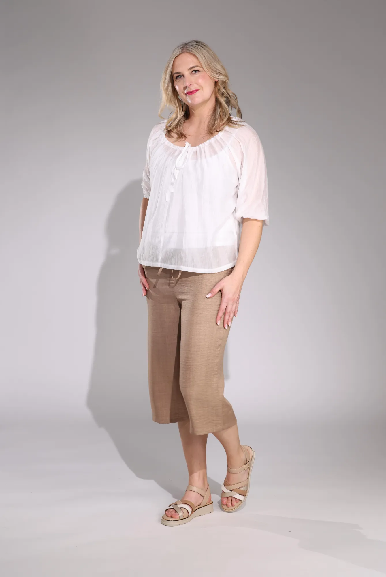Stretchable Fit Urban Edge Wide Leg Crop Pant | SAND | 0108C1