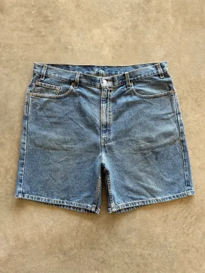 Day Comfort Versatile Fit 1990s Levis denim shorts (40)
