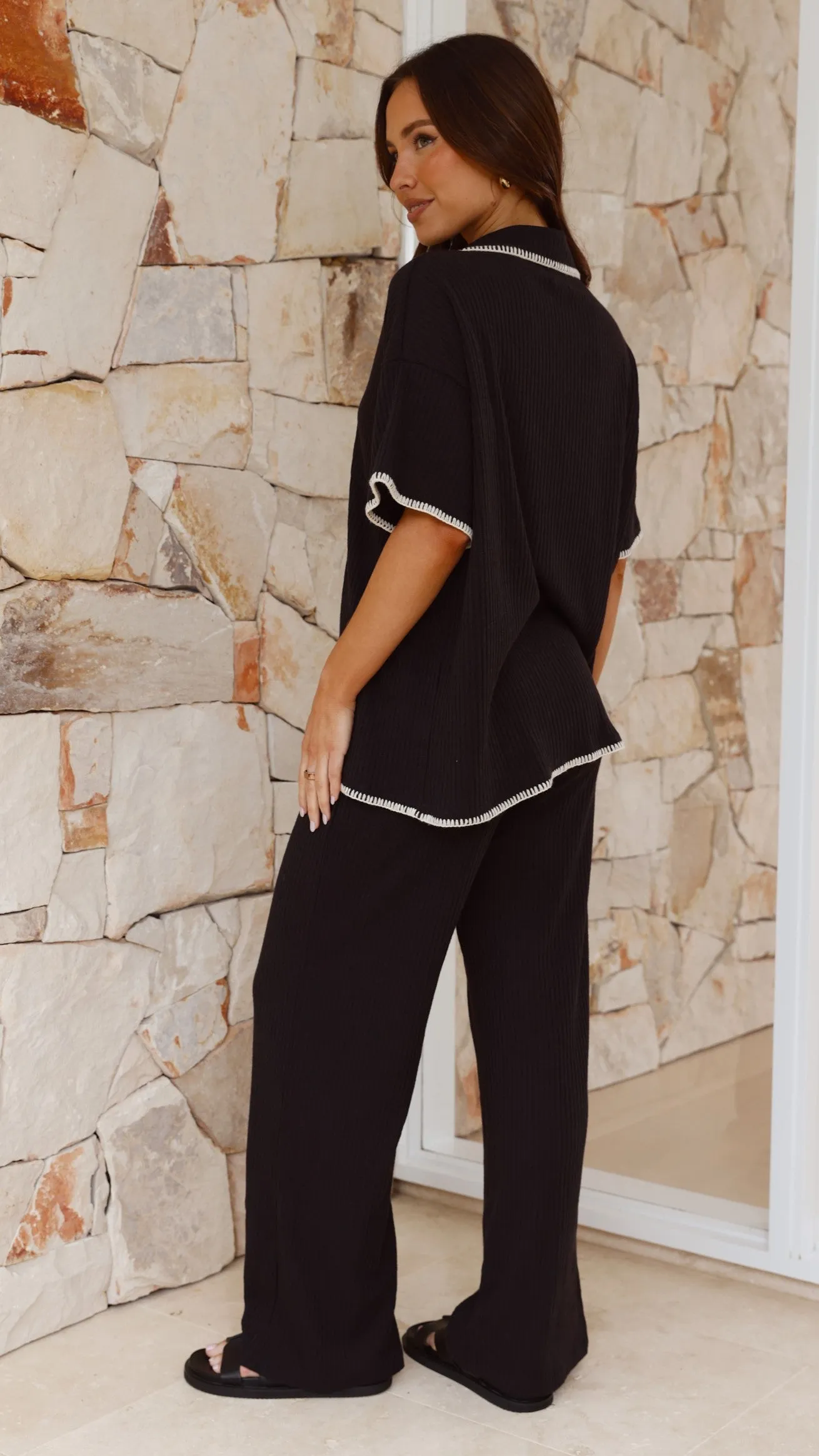 Comfy Style ElasticFree Cuffs Madian Button Up Shirt and Pants Set - Black