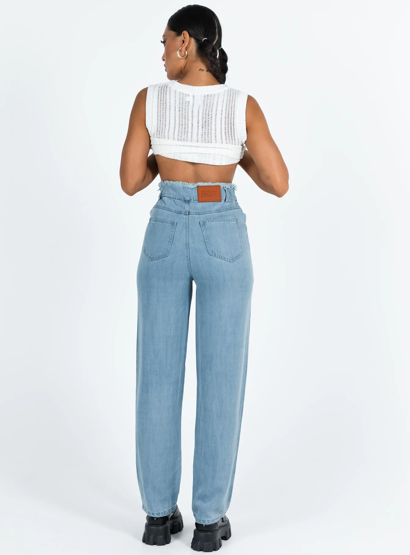 Nathalia Jeans Mid Wash Denim Flat Lock Stitching Festival Outfit Comfy Artist Vibe