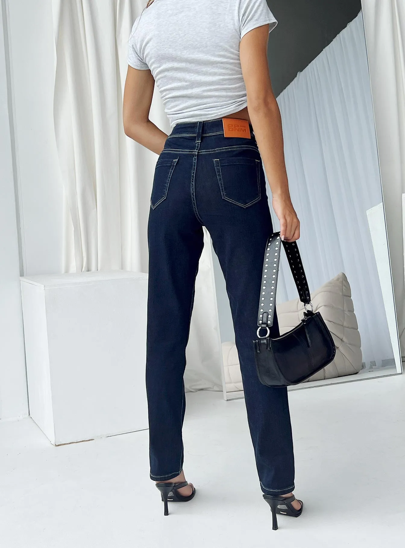 Closet Must Alley Denim Jean