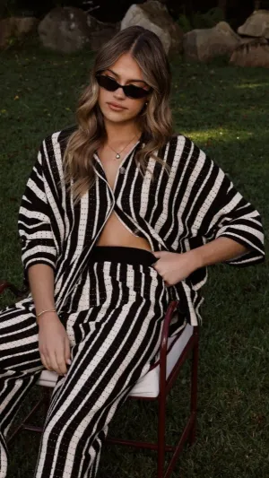 Layla Button Up Knit Shirt - Black DoubleStitched Seams Laid-Back Outfit