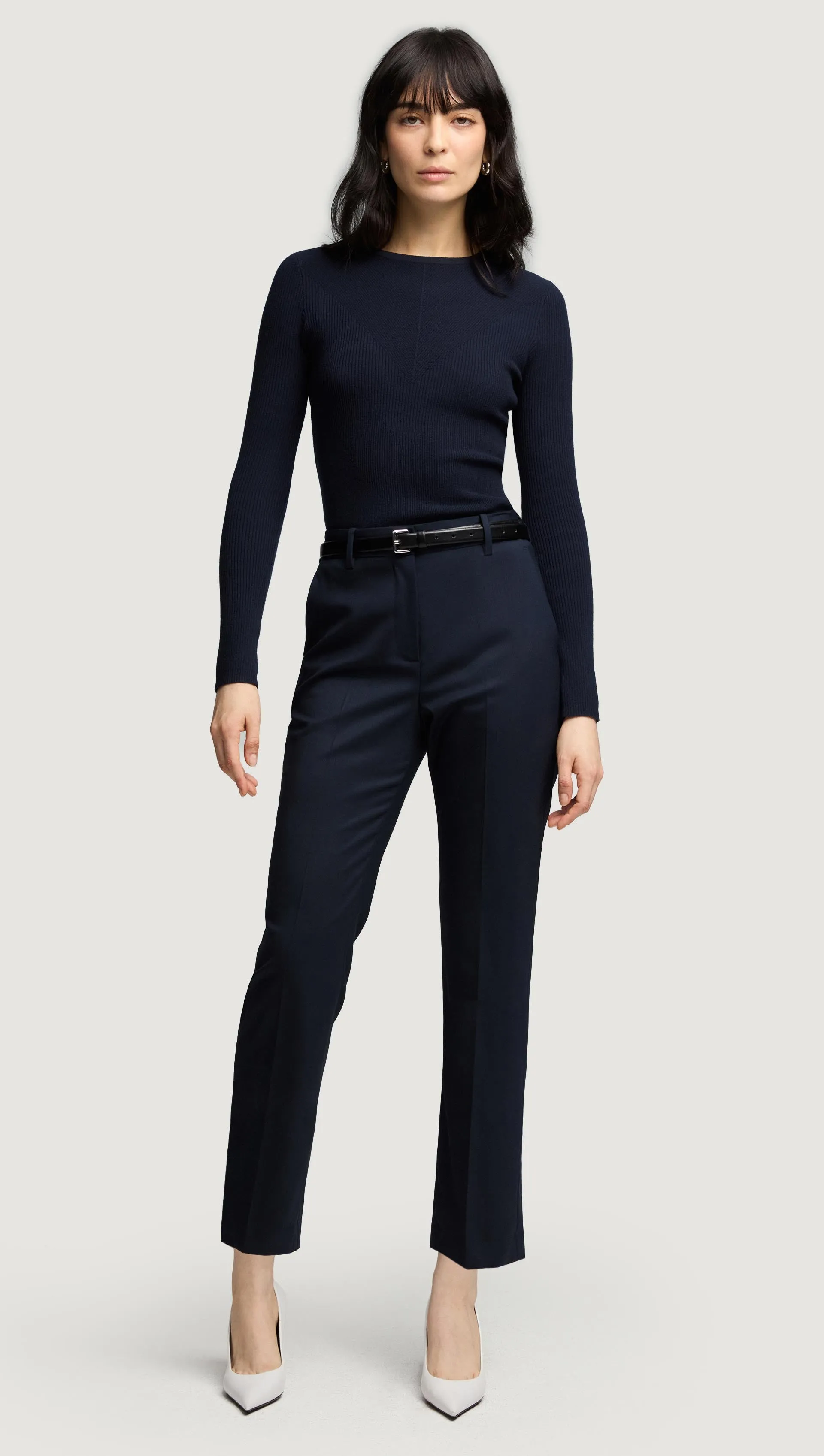 Cropped Straight Leg Trouser in Seasonless Wool | Midnight Stretch Waist Smart Comfort