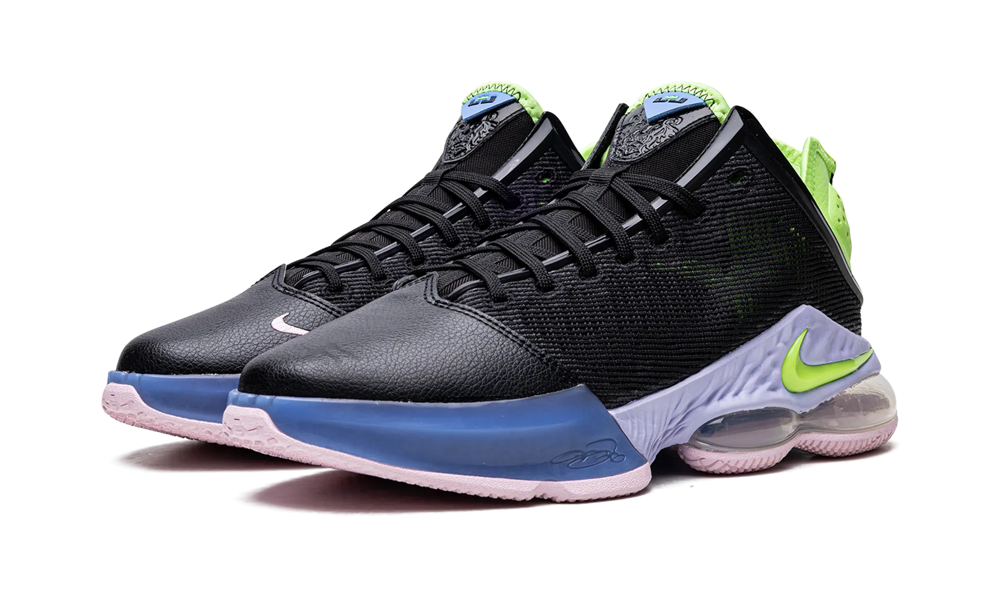 Anti Static Design Custom - made LeBron 19 Low "Black / Ghost Green"