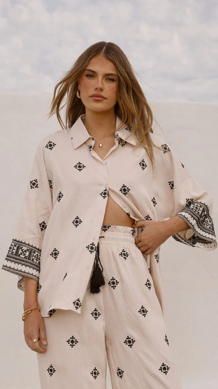 Craft Edge Deni Button Up Shirt - Beige/Black