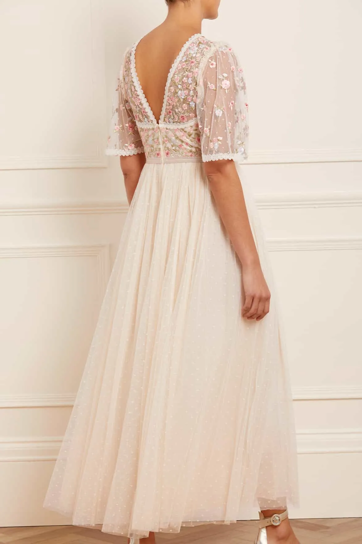 Mixed Fabric Autumn-Season Ribbon Bouquet Bodice Ankle Gown