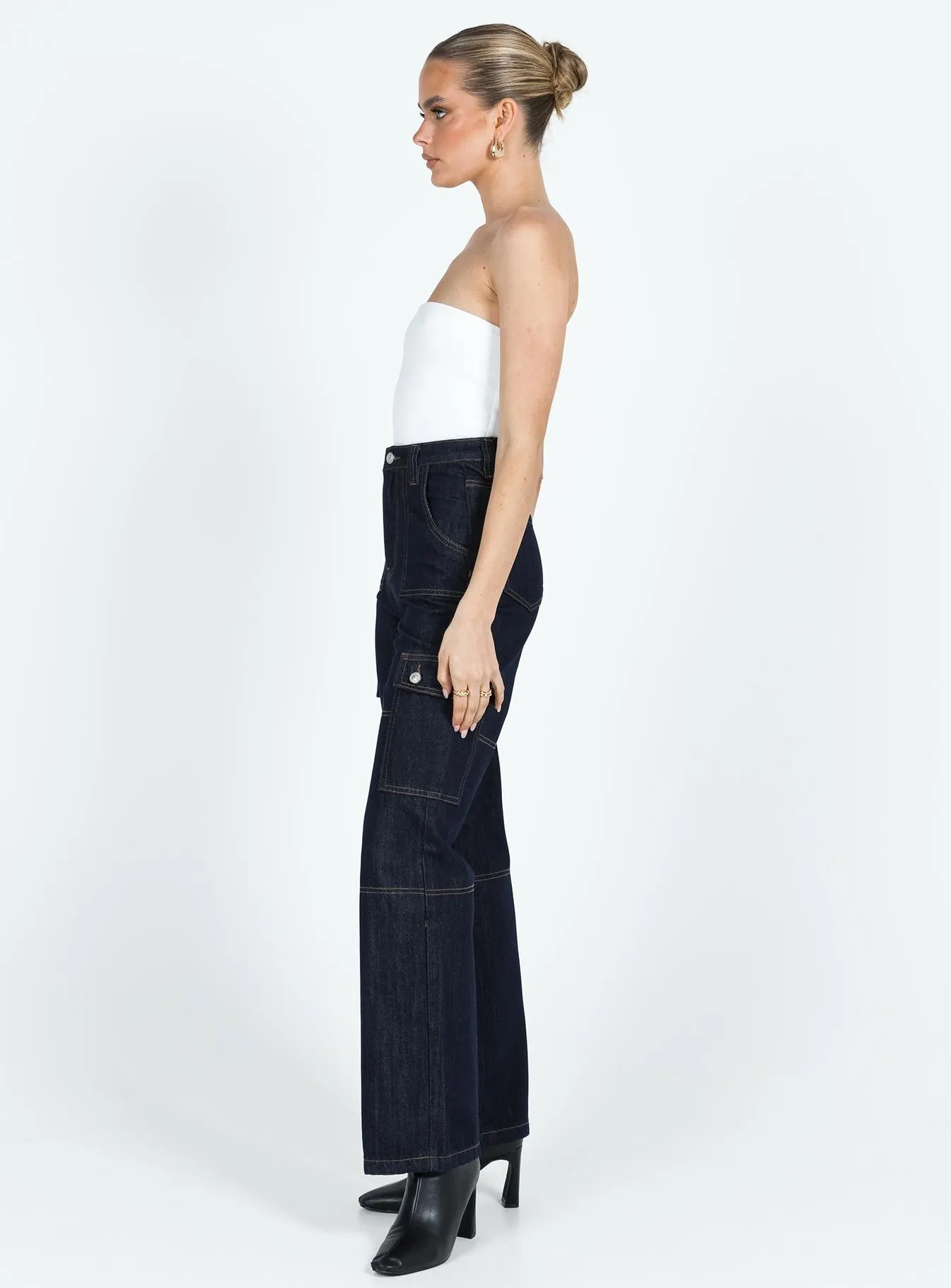 Minimalist Comfort Whitaker Cargo Jeans Dark Denim