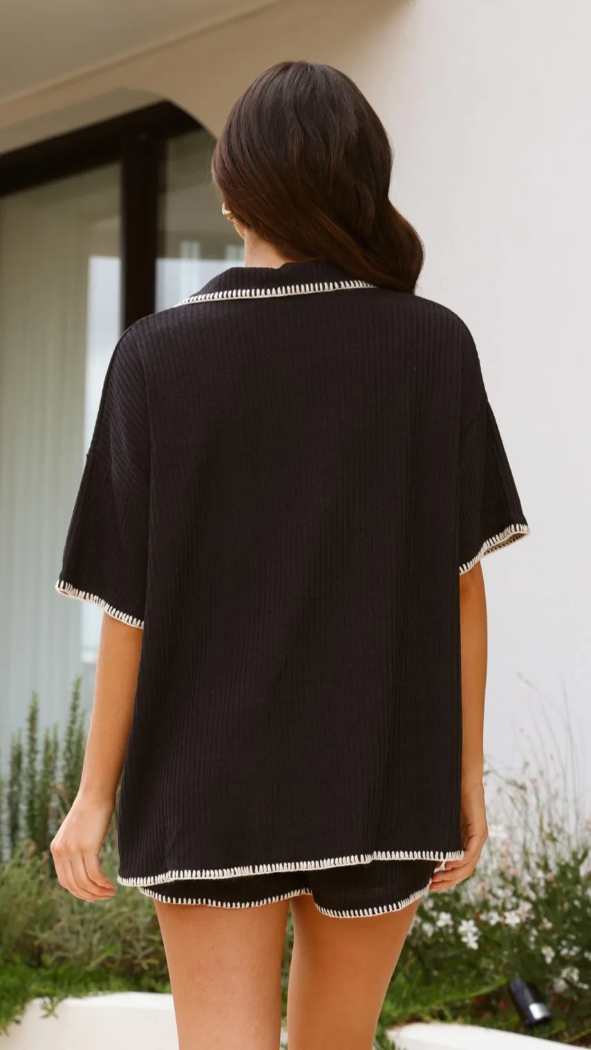 Light Fit Camera Glow Eden Knit Top and Shorts Set - Black