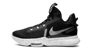 LeBron Witness V Rubber Toe Guard rock - climbing running shoes