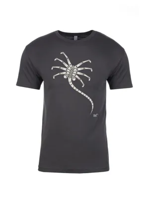 Facehugger ?? Unisex T-Shirt Modern Fit