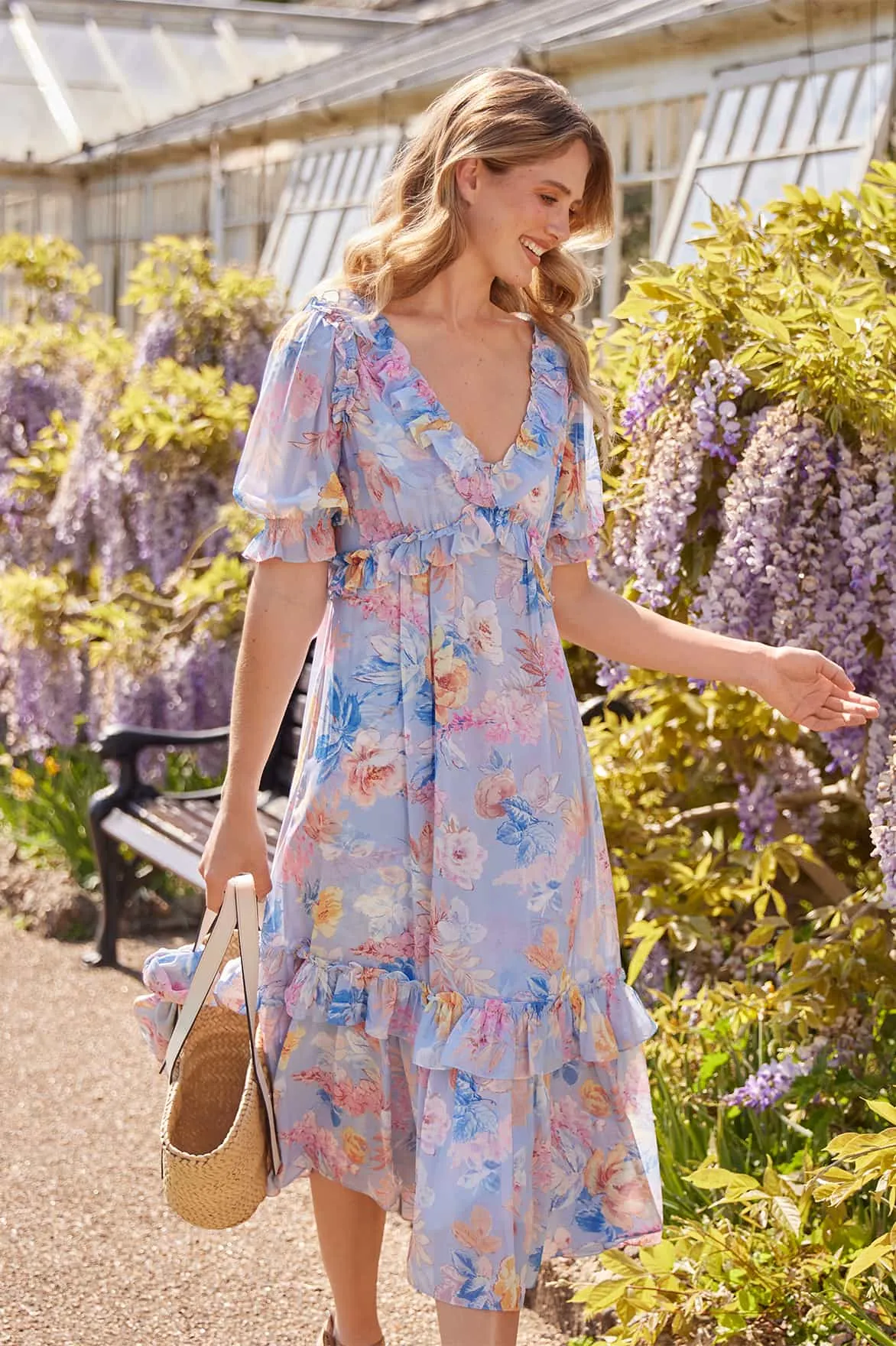 Minimal Curve Street-Style Mariannes Floral Chiffon Short Sleeve Ballerina Dress