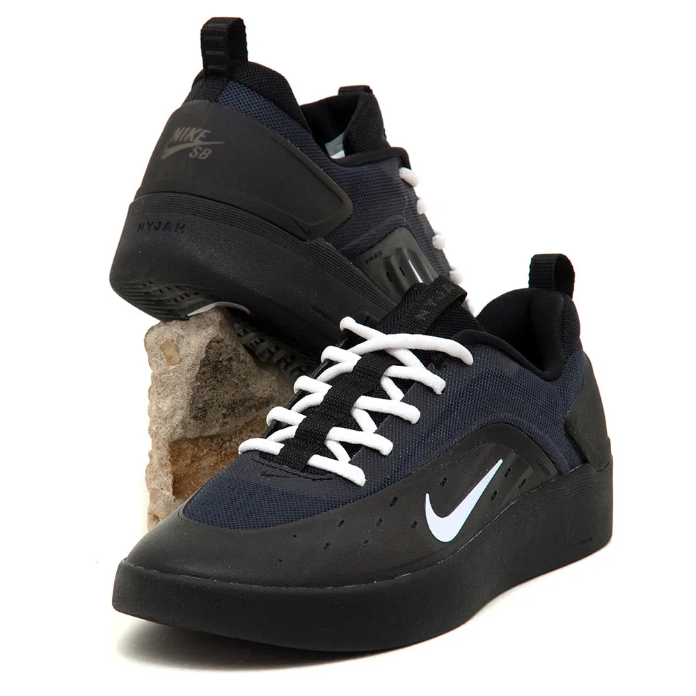 Abrasion resistant Street Ball Zoom Nyjah 4 (Black / Black)