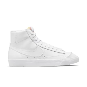 On Move Prairie Run Women's Nike Blazer Mid