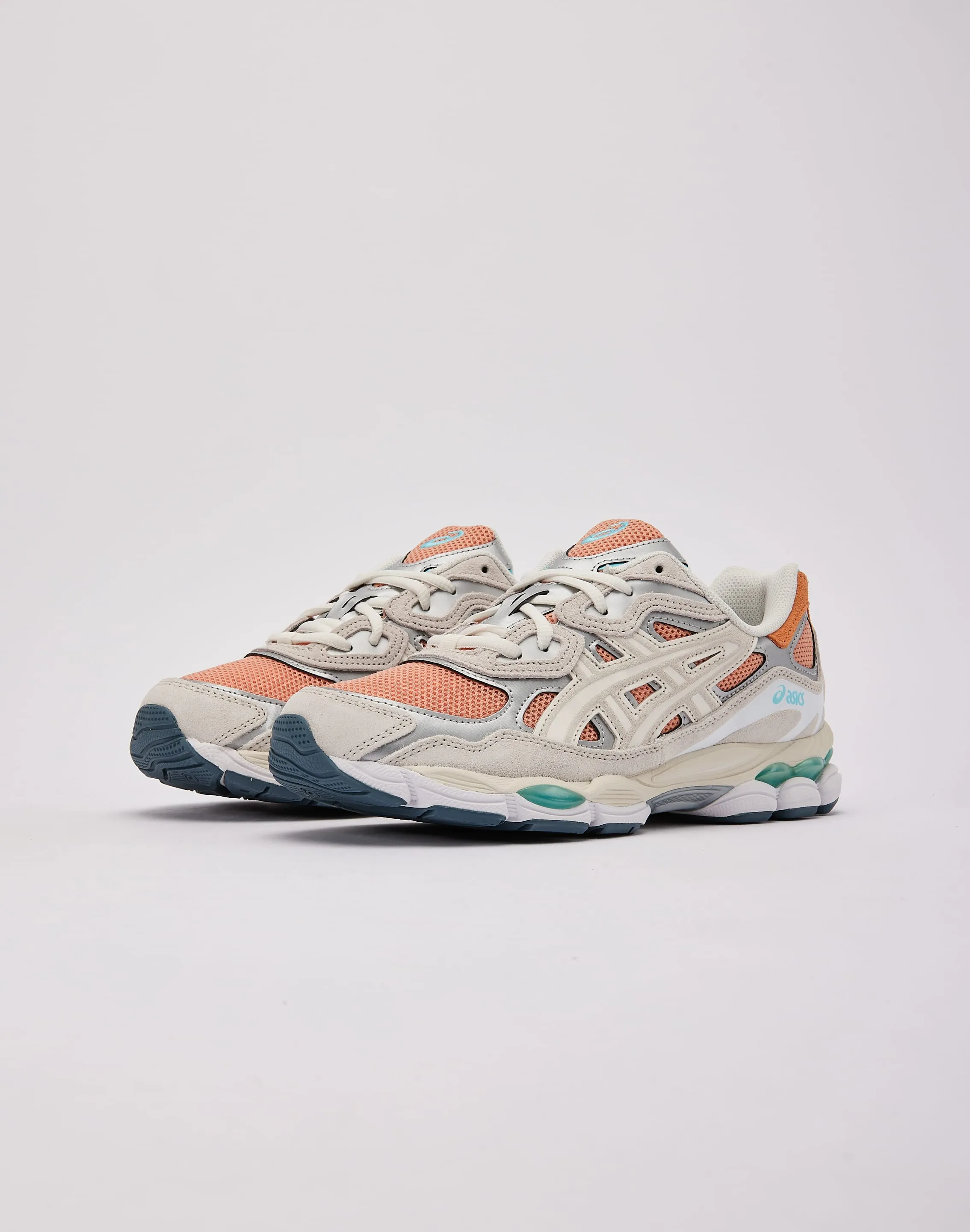 Asics GEL-NYC futuristic shoes