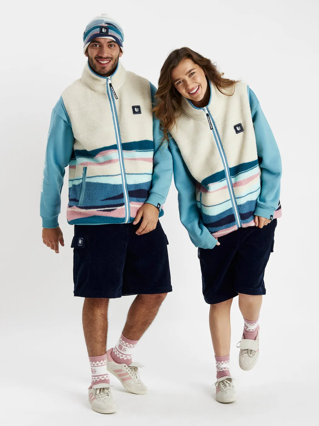 Zipper Closure System Climate Adaptive Design Emery Retro Pattern Sherpa Fleece Gilet