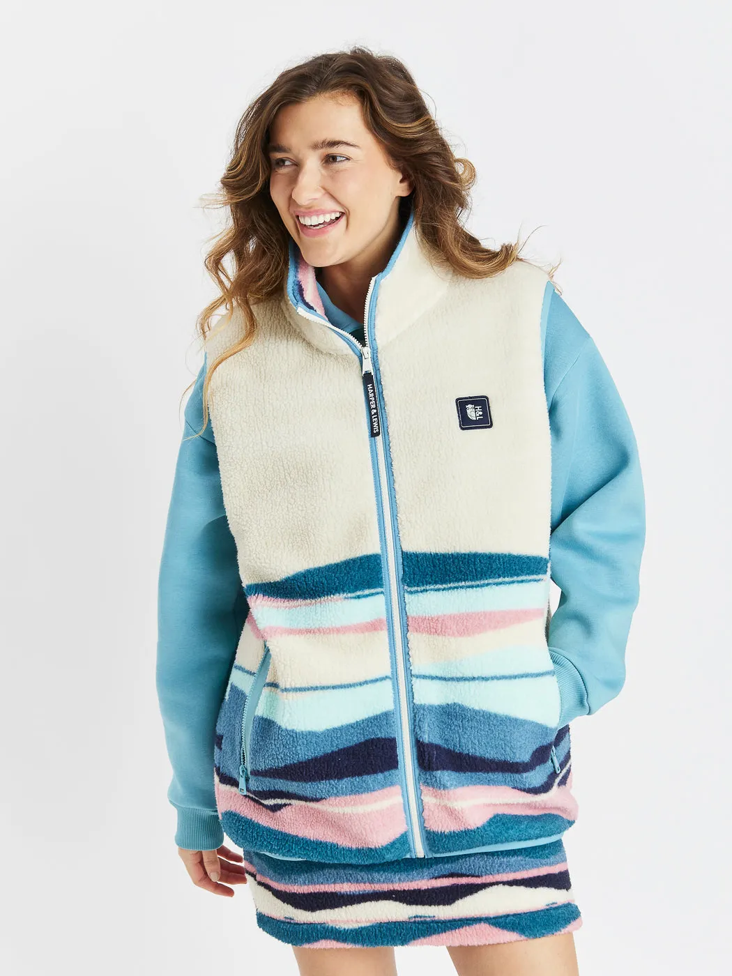 Light Diffusing Fabric Reinforced Shoulder Padding Emery Retro Pattern Sherpa Fleece Gilet