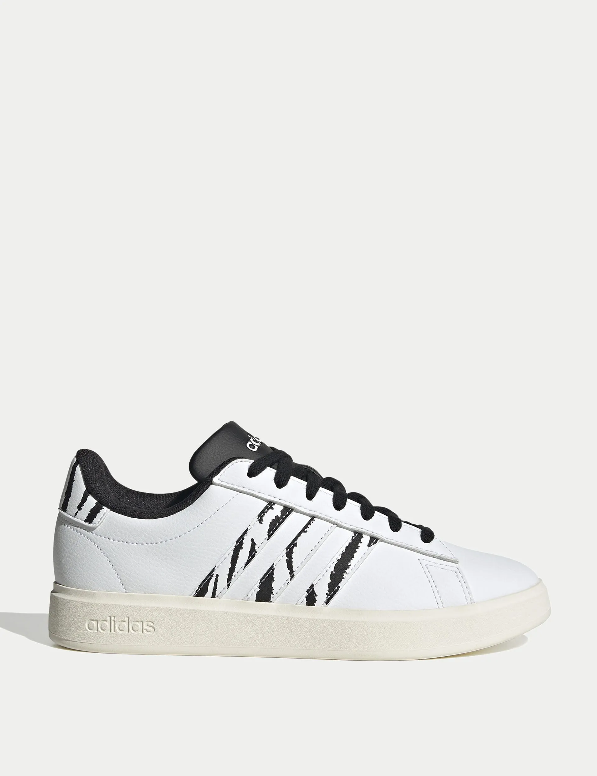 Grand Court 2.0 Shoes - Cloud White/Core Black Subtle Vibe