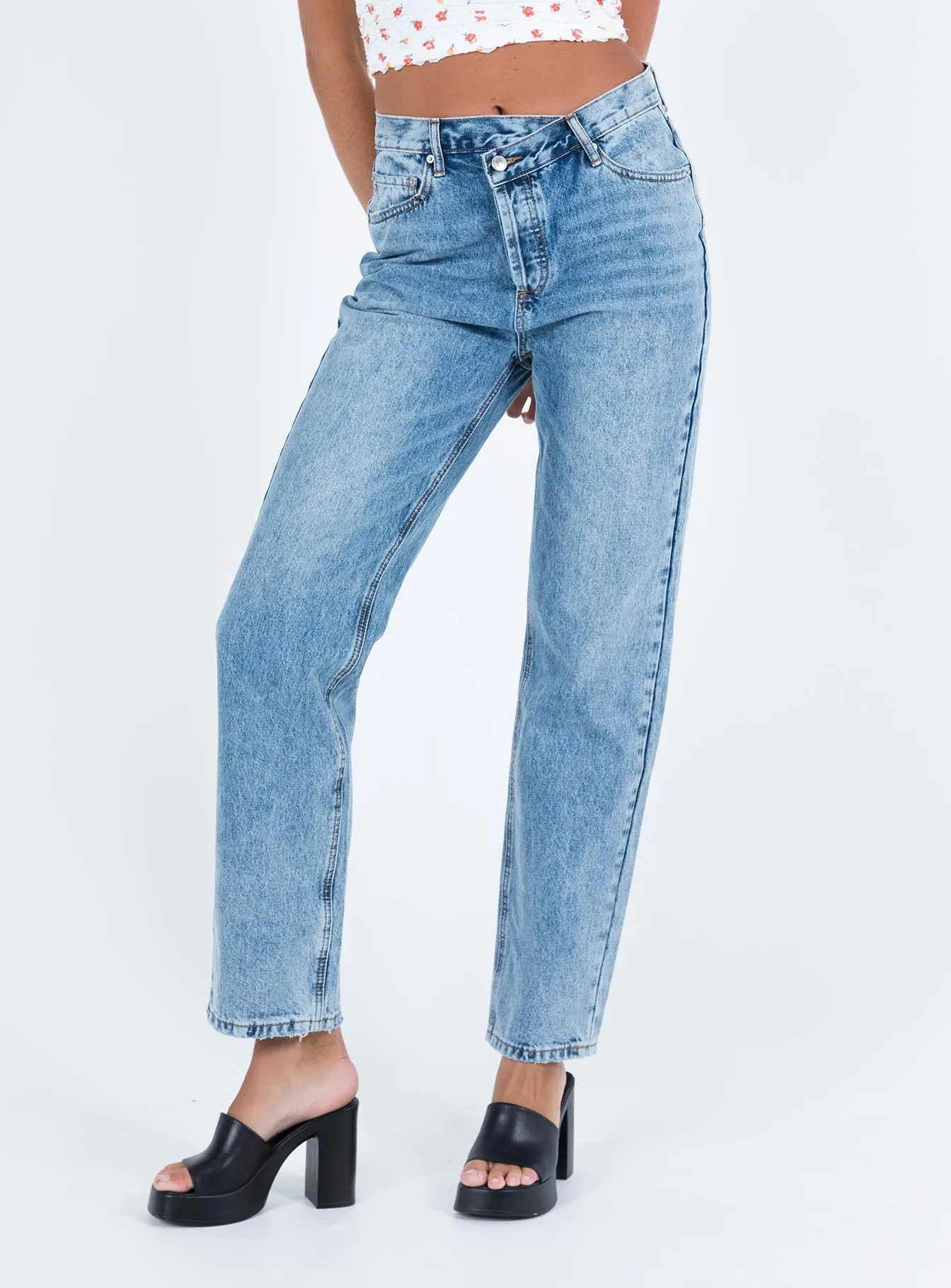 Holly Asymmetric Straight Leg Jean Light Wash Tall High-Quality Fit Effortless Comfort
