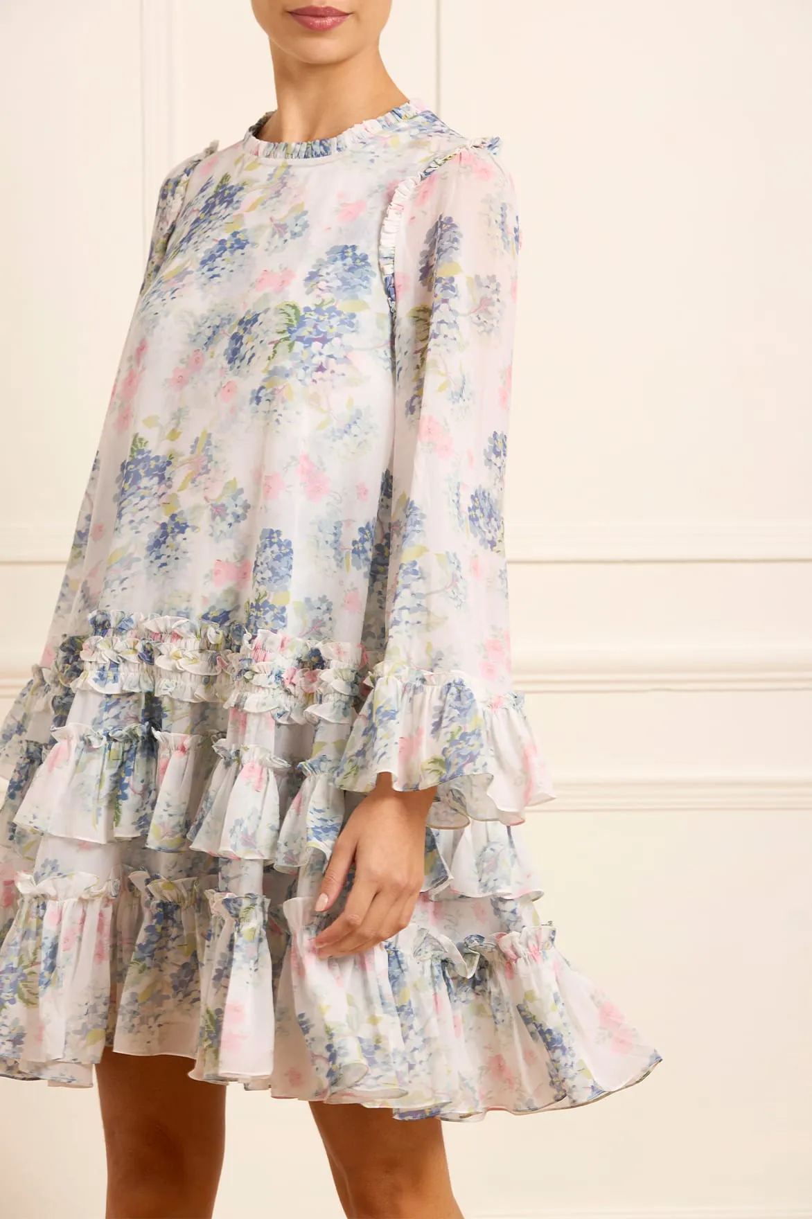 Elegant Vibe Essential Piece Hydrangea Chiffon Round Neck Mini Dress