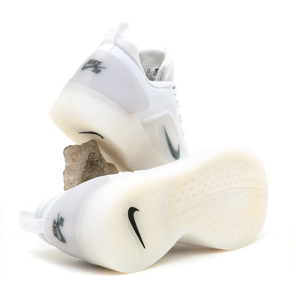 Strong Stitching Pond Walk Zoom Nyjah 4 (White / Black - White - Black)