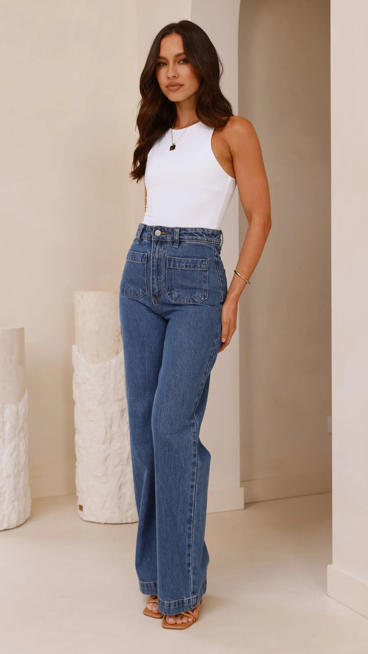 Jakira Bodysuit - White Trend Glow Minimal Mood