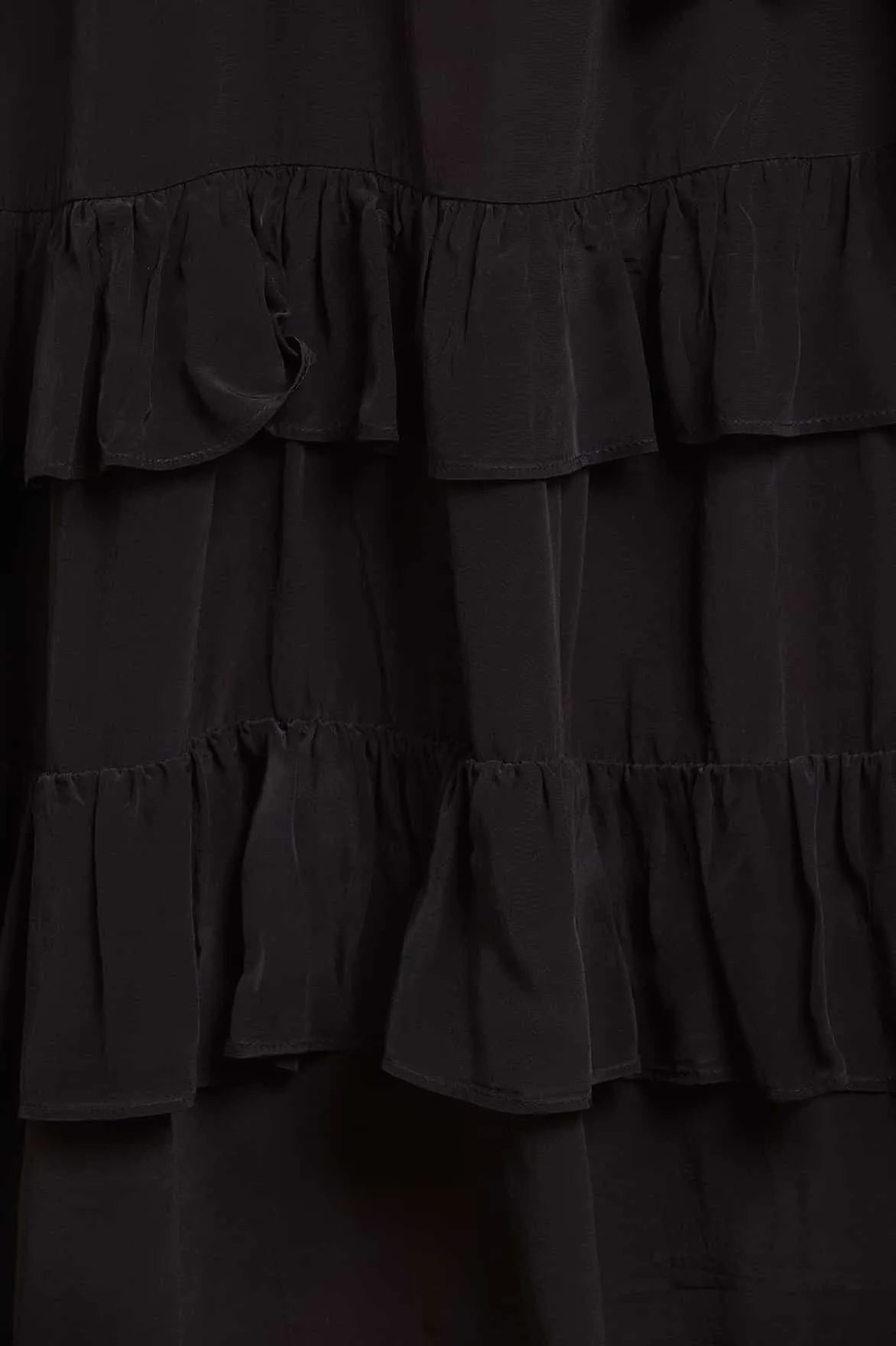 Subtle Flex Satin-Edge Joelle Crepe Midaxi Dress