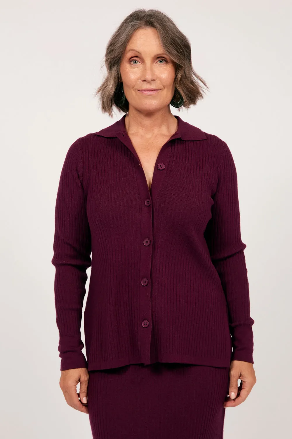 Knitted Cardigan in Plum SlipResistantFastenings Articulated Ergonomic Fit