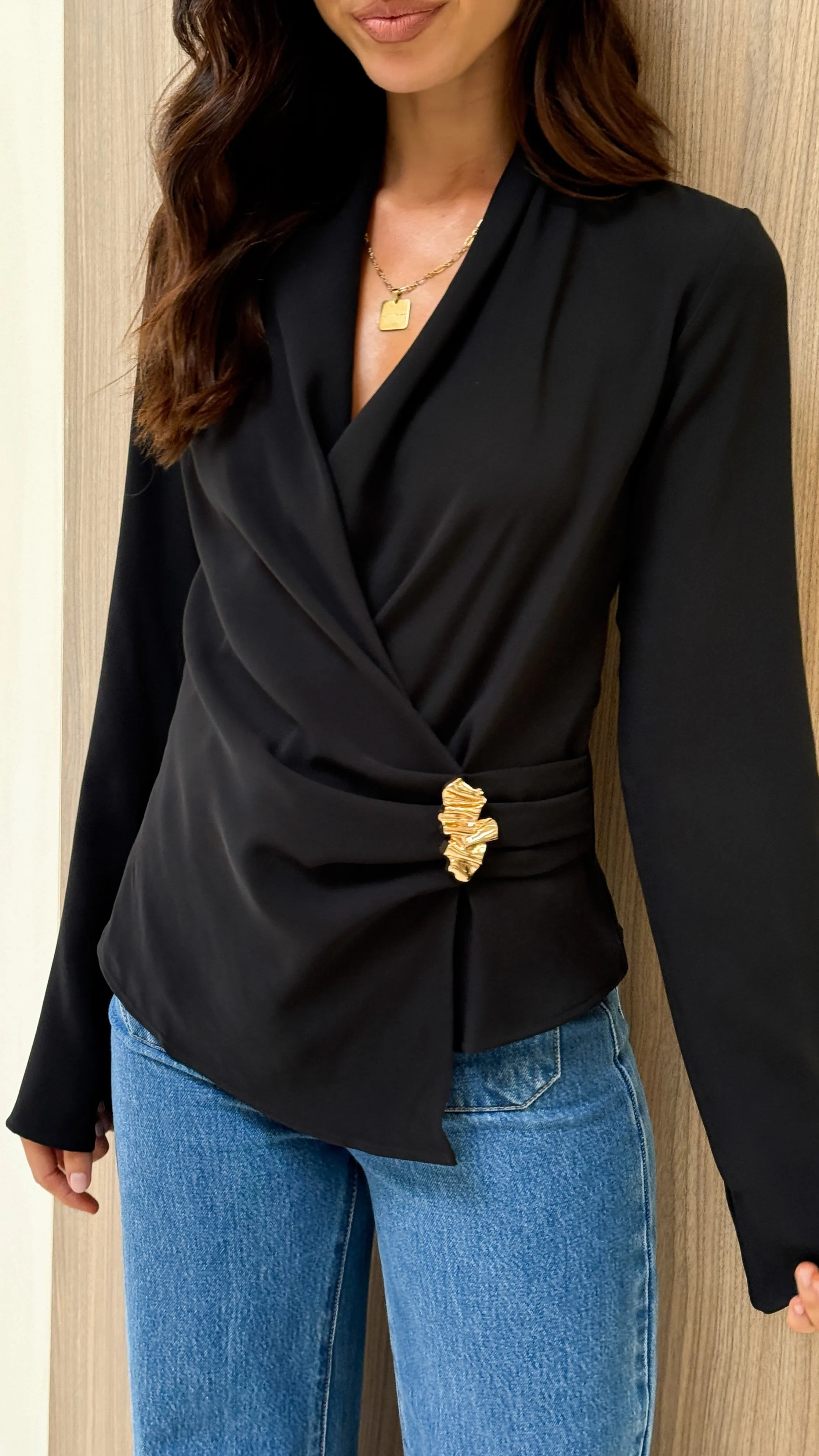 LowMaintenance Lani Open Front Top - Black